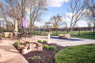 136 Village Green Dr, Sidney, OH 45365 - Photo 4