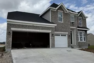 405 S Landon Ln, Springfield, OH 45505 - Photo 2
