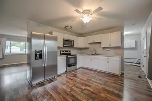745 Hedwick St, New Carlisle, OH 45344 - Photo 8
