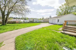 1222 Oakhill Ave, Fairborn, OH 45324 - Photo 2