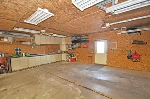 335 N State Route 121, New Paris, OH 45347 - Photo 34