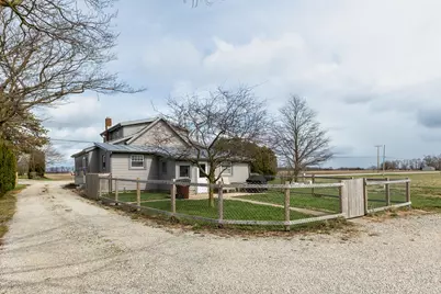 7627 Horatio-Harris Creek Road, Bradford, OH 45308 - Photo 6