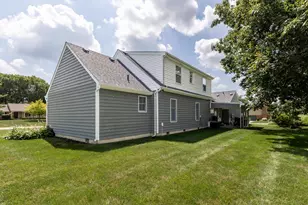 1565 Ridgeview Ct, Piqua, OH 45356 - Photo 6