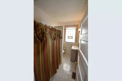 1815 S Franklin Park, Columbus, OH 43205 - Photo 16