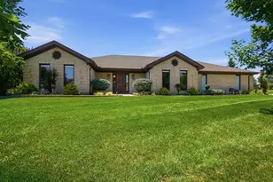 610 Stonecress Dr, Tipp City, OH 45371 - Photo 1