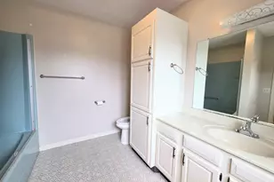 205 W South St, Saint Marys, OH 45885 - Photo 8