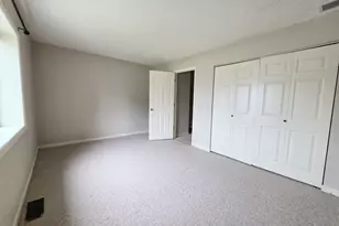 205 W South St, Saint Marys, OH 45885 - Photo 12
