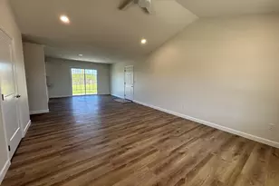 116 Village Pkwy, Jackson Center, OH 45334 - Photo 4