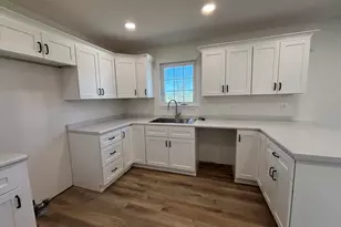 116 Village Pkwy, Jackson Center, OH 45334 - Photo 8
