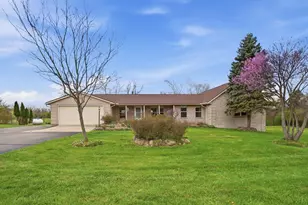 4248 Powell Rd, Huber Heights, OH 45424 - Photo 6