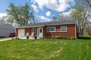 312 Victoria Dr, Greenville, OH 45331 - Photo 2
