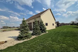 123 S Hamilton St, Minster, OH 45865 - Photo 6