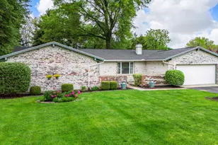 885 Michaels Rd, Tipp City, OH 45371 - Photo 2