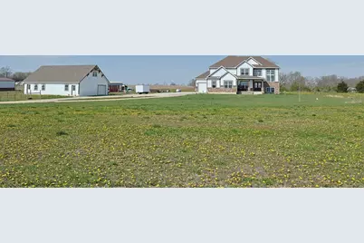 6853 Zerkle Road, Springfield, OH 45502 - Photo 2