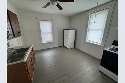 707 W High Street, Springfield, OH 45506 - Photo 2