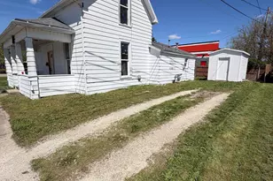 116 S Buckeye St, Celina, OH 45822 - Photo 4