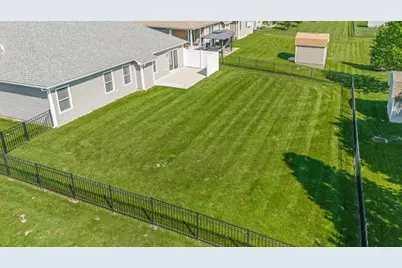 1151 Parklawn Court, Troy, OH 45373 - Photo 8