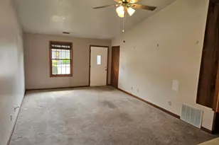 454 S Mumaugh Rd, Lima, OH 45804 - Photo 6
