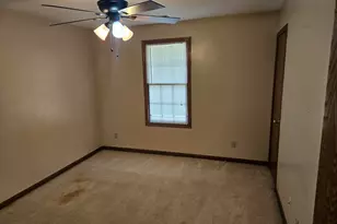 454 S Mumaugh Rd, Lima, OH 45804 - Photo 14