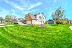 790 Chaucer Ln, Tipp City, OH 45371 - Photo 30