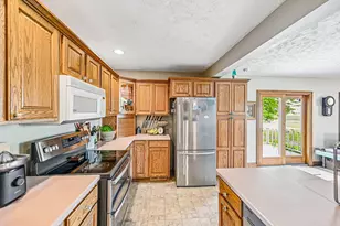 3118 N County Road 5, Bellefontaine, OH 43311 - Photo 16