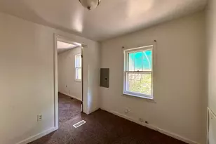 2239 Esmeralda Ave, Dayton, OH 45406 - Photo 12