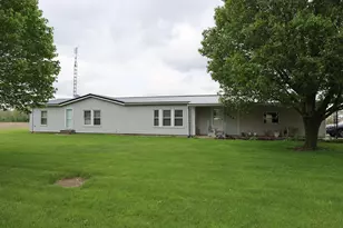1866 Township Line Rd, Saint Henry, OH 45883 - Photo 2
