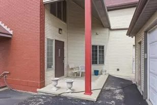 718 E Wayne St, Celina, OH 45822 - Photo 6