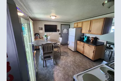 148 Margo Lane, Celina, OH 45822 - Photo 6