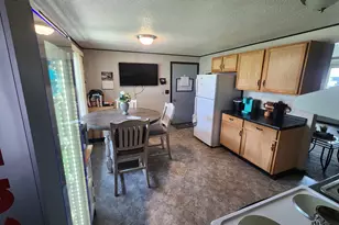 148 Margo Ln, Celina, OH 45822 - Photo 6