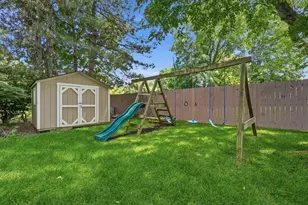 196 Cambria Dr, Dayton, OH 45440 - Photo 42
