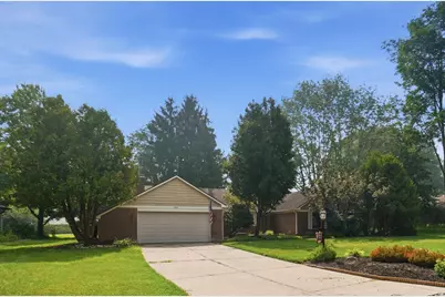 196 Cambria Drive, Dayton, OH 45440 - Photo 2