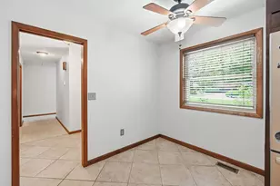 196 Cambria Dr, Dayton, OH 45440 - Photo 16