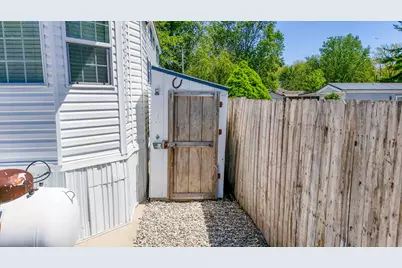 11216 Tecumseh Path, Lakeview, OH 43331 - Photo 18