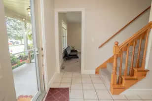 2320 Worthington Dr, Troy, OH 45373 - Photo 2