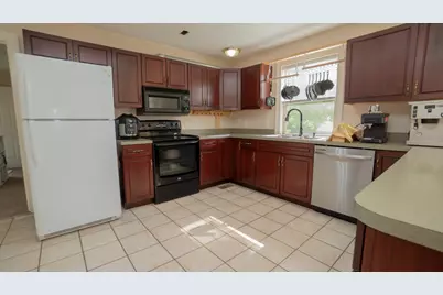 2320 Worthington Drive, Troy, OH 45373 - Photo 8