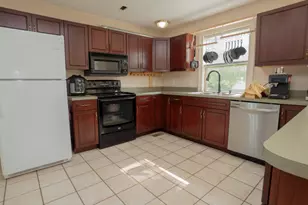 2320 Worthington Dr, Troy, OH 45373 - Photo 8