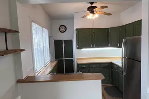 143 N Stanley St, Bellefontaine, OH 43311 - Photo 24
