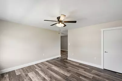 7995 Wescott Avenue, Fairborn, OH 45324 - Photo 4