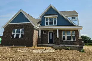 402 W Spielberg Circle, Springfield, OH 45505 - Photo 1