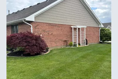 1524 New Castle Lane #.., Springfield, OH 45503 - Photo 6