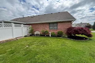 1524 New Castle Ln, Springfield, OH 45503 - Photo 4