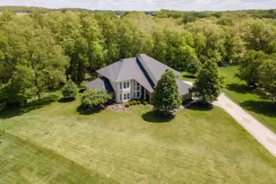 5559 Clover Leaf Dr, Greenville, OH 45331 - Photo 10