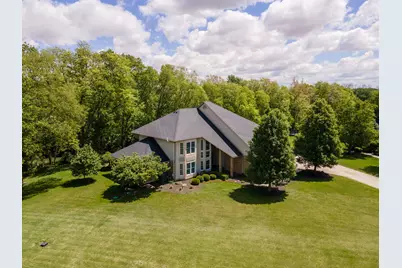 5559 Clover Leaf Drive, Greenville, OH 45331 - Photo 8