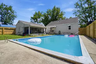 706 Radcliffe St, Lima, OH 45804 - Photo 2