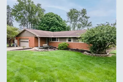 6065 Country Estates Drive, Tipp City, OH 45371 - Photo 2