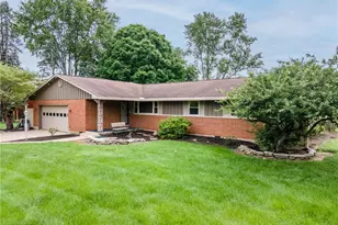 6065 Country Estates Dr, Tipp City, OH 45371 - Photo 2