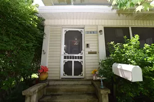 705 E Cassilly St, Springfield, OH 45503 - Photo 2