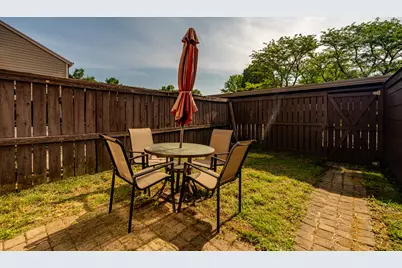 1010 Stoneybrook Trail, Fairborn, OH 45324 - Photo 28