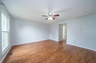 1010 Stoneybrook Trail, Fairborn, OH 45324 - Photo 4